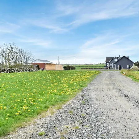 3 Bedroom Beautiful In Vanse Vanse