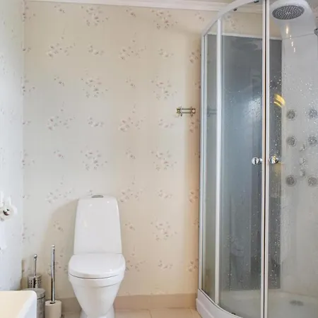 3 Bedroom Beautiful In Vanse *